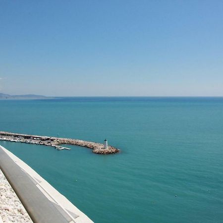 Port Marina Baie Des Anges Apartment วิลล์เนิฟ-ลูเบ ภายนอก รูปภาพ