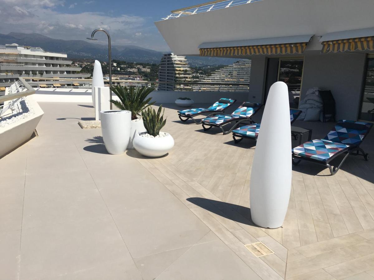 Port Marina Baie Des Anges Apartment วิลล์เนิฟ-ลูเบ ภายนอก รูปภาพ