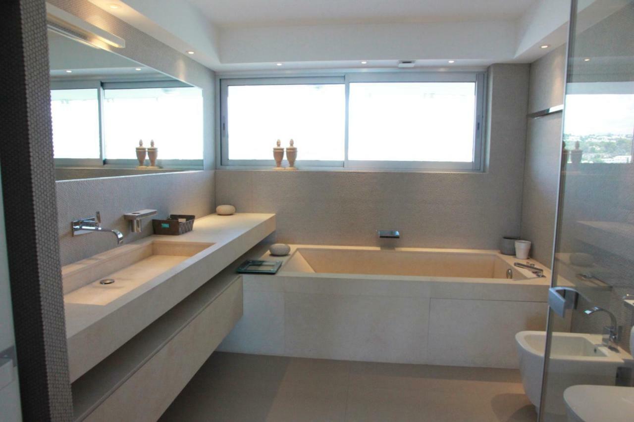 Port Marina Baie Des Anges Apartment วิลล์เนิฟ-ลูเบ ภายนอก รูปภาพ
